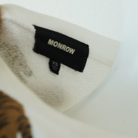 🐯 MONROW Allover Tiger Boyfriend Sweatshirt purchased on SHOPBOP * NWOT * - Picture 6 of 10